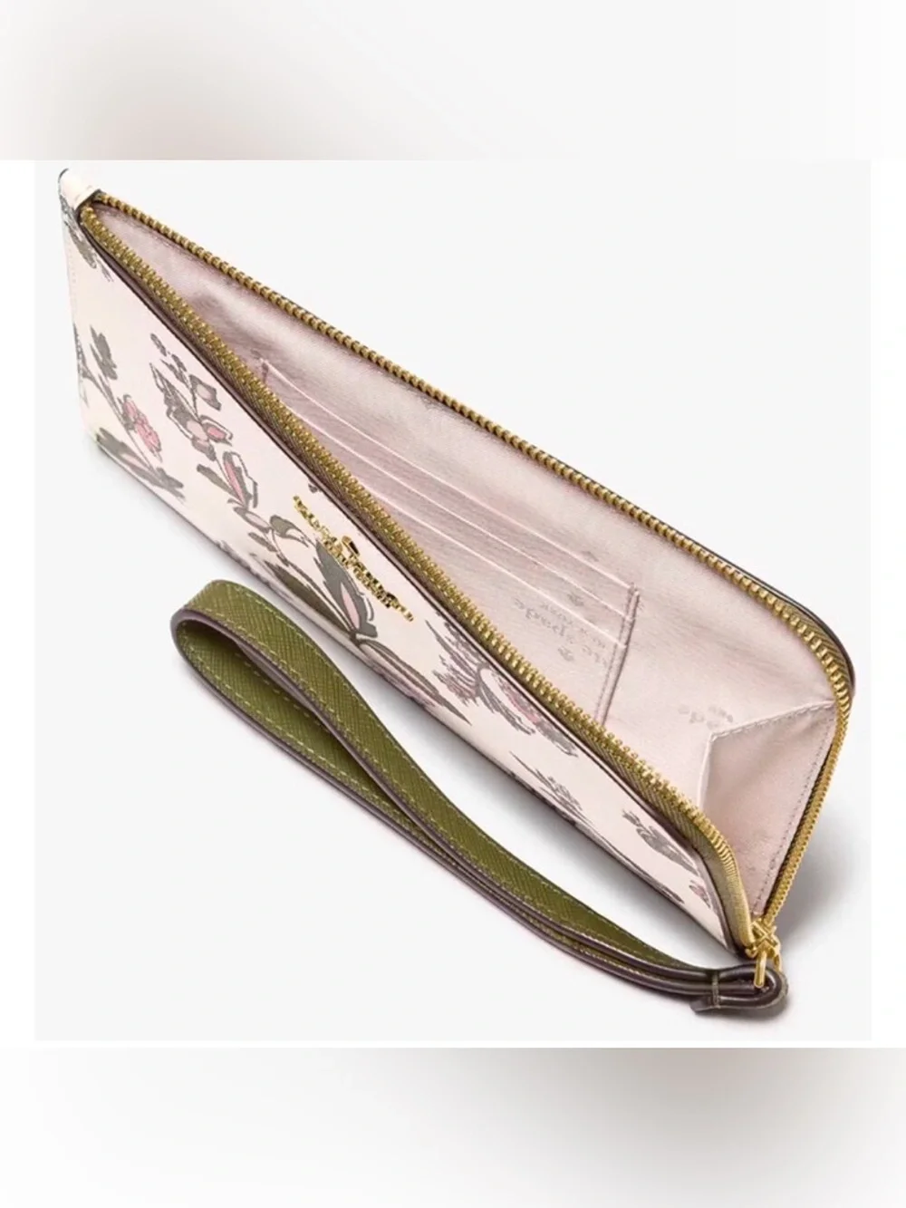 Kate Spade Lucy Wristlet